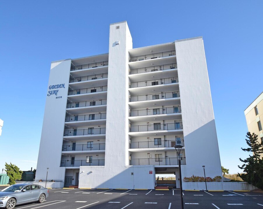 8105 Atlantic Ave, Unit 301 in Ocean City, MD - Building Photo
