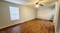 17676 Addison St photo'