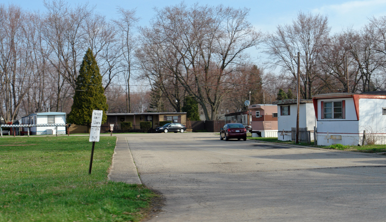 5550 W National Rd in Springfield, OH - Building Photo