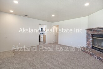 354 Blossom Dr in Ripon, CA - Building Photo - Building Photo