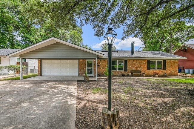 1300 Clearfield Dr