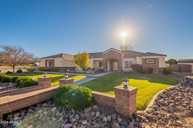 property at 21391 E Orchard Ln