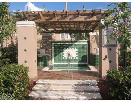 12154 St.Andrews Pl in Miramar, FL - Building Photo - Building Photo