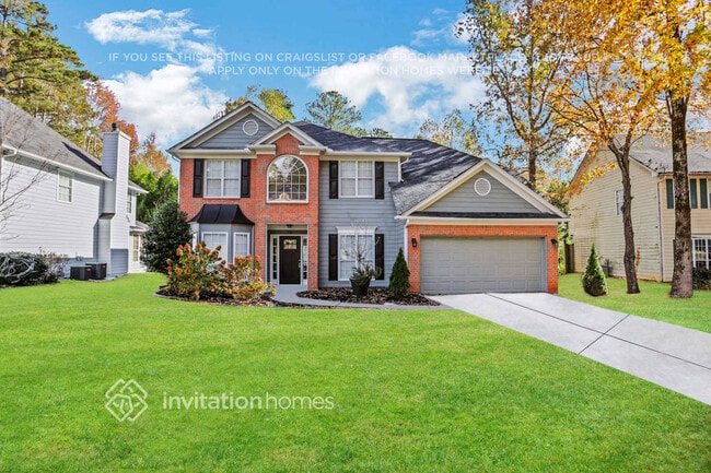 1521 Green Oak Cir NW