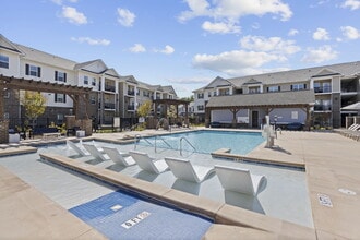 Falls at Meehan Apartments in Pendleton, SC - Building Photo - Building Photo