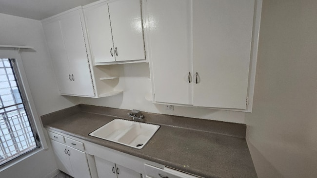 1201 N Ogden Dr in West Hollywood, CA - Building Photo - Building Photo