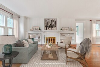 136 Stanmore Pl in Westfield, NJ - Building Photo - Building Photo