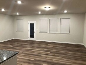 3131 Glenn Hope Wy in Matthews, NC - Foto de edificio - Building Photo