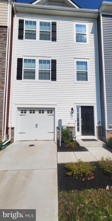 property at 4 Axios Wy