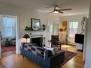 420 Montgomery St in Laurel, MD - Building Photo - Building Photo