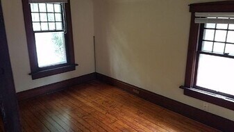 2137 Waldeck Ave in Columbus, OH - Building Photo