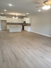 1801 Aldersgate Rd in Little Rock, AR - Building Photo - Building Photo