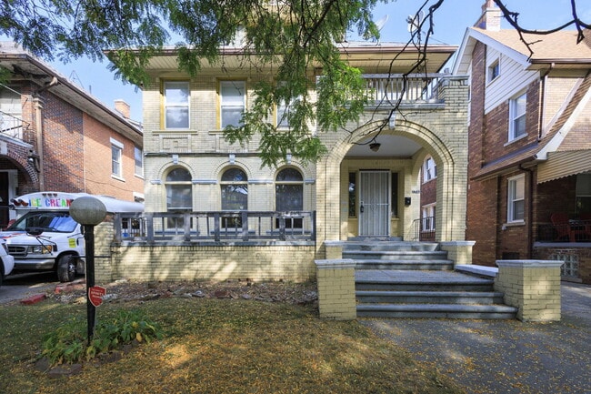 property at 2704 Webb St
