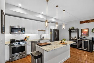 9 Independence Ave in Braintree, MA - Building Photo