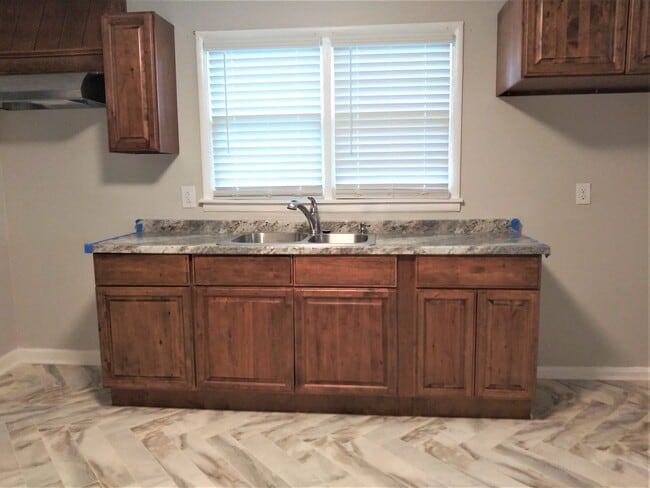 218 8th Ave SW in Decatur, AL - Building Photo - Building Photo