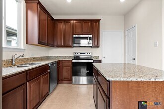 169 Katie Elder Dr in Jarrell, TX - Building Photo - Building Photo