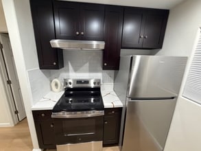 823 E Cypress St in Santa Maria, CA - Building Photo - Building Photo