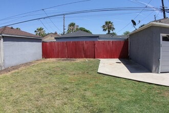 12208 Burl in Hawthorne, CA - Building Photo - Building Photo