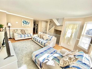 790 Harbortown Blvd in Perth Amboy, NJ - Building Photo - Building Photo