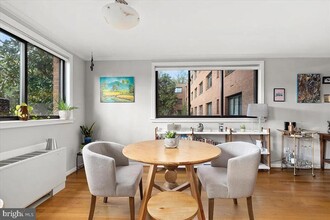 2725 39th St NW in Washington, DC - Building Photo - Building Photo