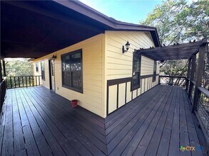 776 Lookout Dr in Canyon Lake, TX - Building Photo - Building Photo