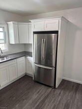 26 E 19th St in Linden, NJ - Building Photo - Building Photo