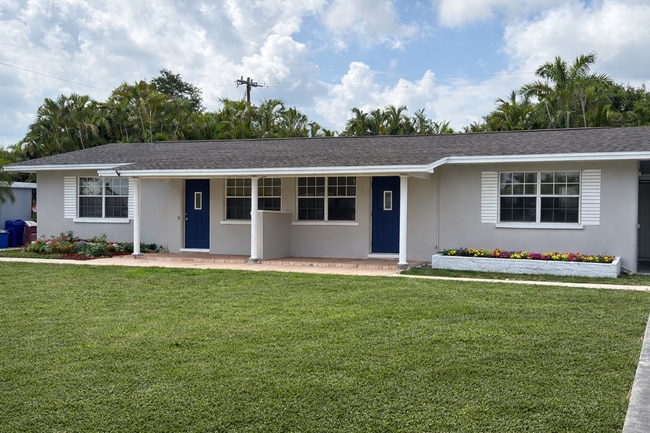 property at 1924 Coronado Rd