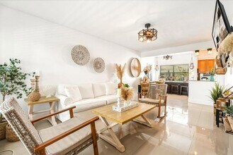 315 Van Buren St, Unit 106B in Hollywood, FL - Building Photo - Building Photo