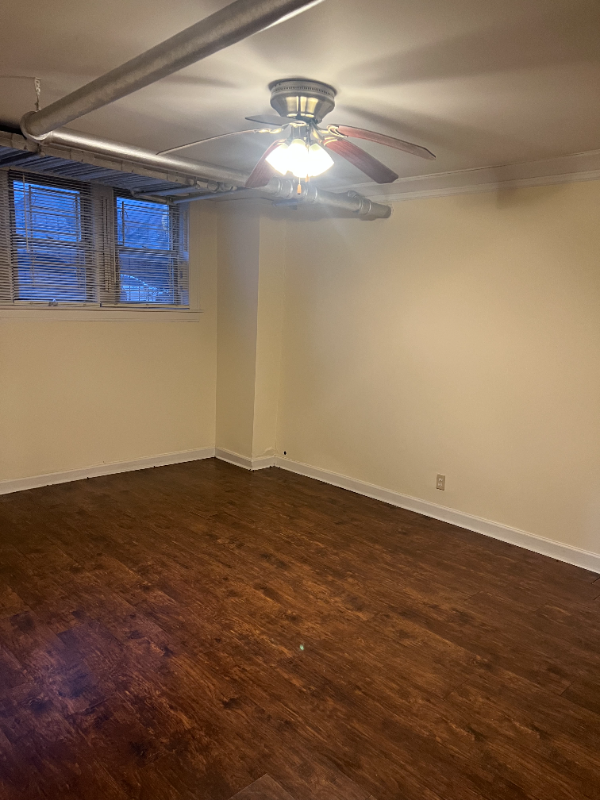 7957 S Burnham Ave in Chicago, IL - Building Photo - Building Photo