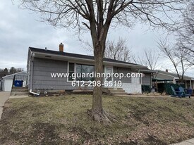 1266-1268 St Paul Ave in St. Paul, MN - Building Photo