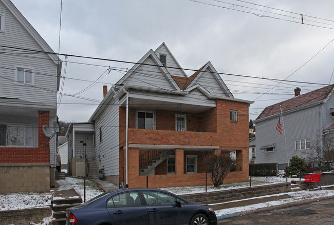 905 Indiana Ave in Glassport, PA - Building Photo - Building Photo