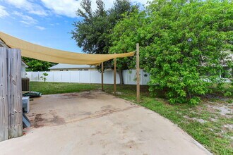 10216 Boynton Pl Cir in Boynton Beach, FL - Building Photo - Building Photo