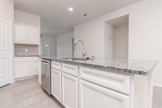 1600 Rattler Ln in Midland, TX - Building Photo - Building Photo