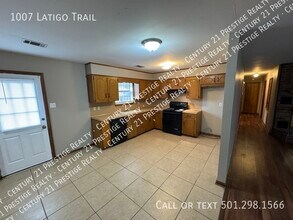 1007 Latigo Trail in Jacksonville, AR - Building Photo - Building Photo