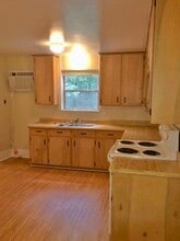 482 County Rd 2212 in Cleveland, TX - Building Photo - Building Photo