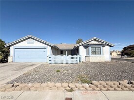 5876 Filmore Ave in Las Vegas, NV - Building Photo