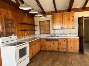 22880 Viento Rd in Apple Valley, CA - Building Photo - Building Photo