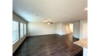 4235 Tulip Oak Dr in Houston, TX - Building Photo - Building Photo