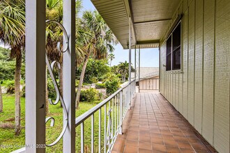 7810 S Tropical Trail in Merritt Island, FL - Building Photo - Building Photo