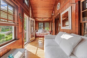 40 Bungalow Ln in Ocean Beach, NY - Building Photo - Building Photo