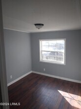 107 Bonaire Cir S in Beaufort, SC - Building Photo - Building Photo