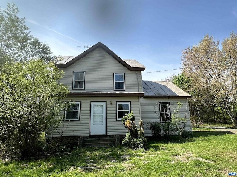 4633 Garth Rd in Charlottesville, VA - Building Photo