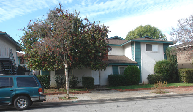 365 N Vecino Dr in Covina, CA - Building Photo - Building Photo