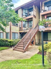 6001 Curtier Dr in Franconia, VA - Building Photo - Building Photo