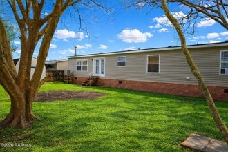 206 Windcreek Ln in Youngsville, LA - Building Photo - Building Photo