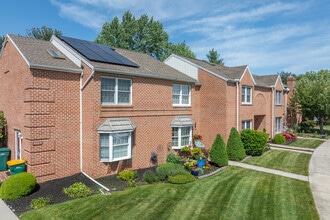 Beaumont Square in Mechanicsburg, PA - Building Photo - Building Photo