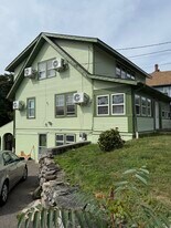 170 Walker Hill Rd in Groton, CT - Building Photo