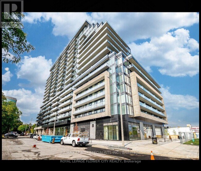 3009 NOVER Rd in Mississauga, ON - Building Photo - Building Photo