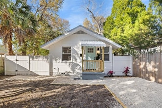 2043 16th Ave S in St. Petersburg, FL - Building Photo - Building Photo