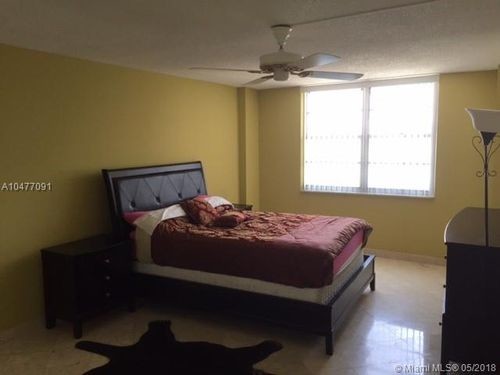 251 174th St-Unit -8A in Sunny Isles Beach, FL - Building Photo - Building Photo